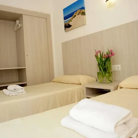 Hotel Avenida - Mc 3*